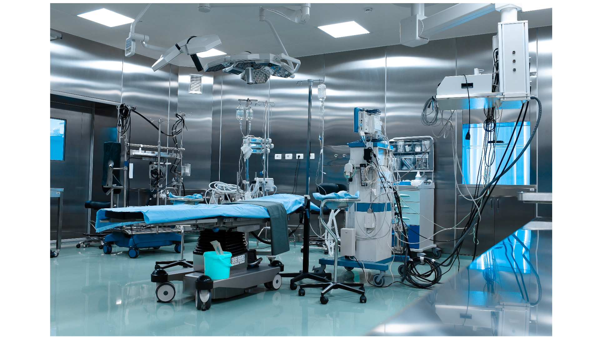 PMT Benelux staat in voor : controles, validaties en kwalificaties van ruimten en toestellen met gecontroleerde atmosfeer zoals cleanrooms, operatiekamers, stockruimten, isolatoren, microbiologische veiligheidskasten en laminaire flowbanken.