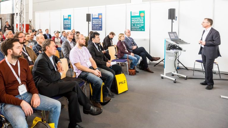 aaaf19-TalkLounge-3