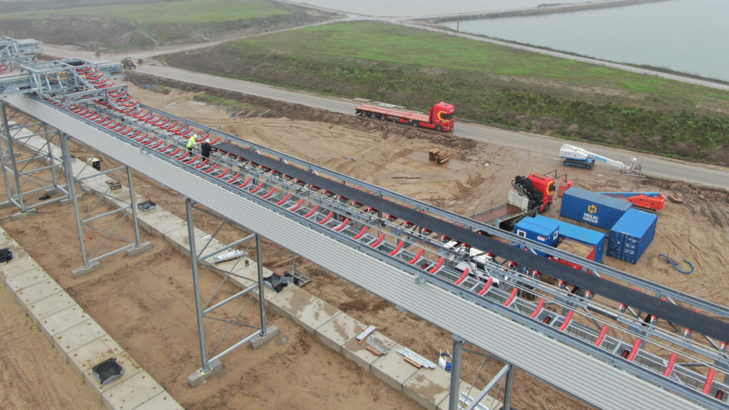 Unieke zanddepot installatie GEERTJESGOLF