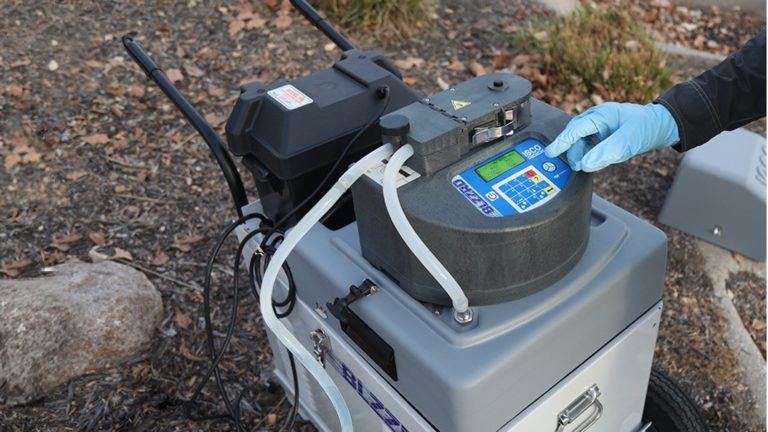 Refrigerated portable Sampler BLZZRD