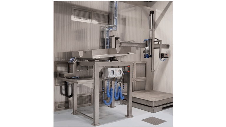 SS-tilt frame for IBC’s with movable  arm to fill up drums