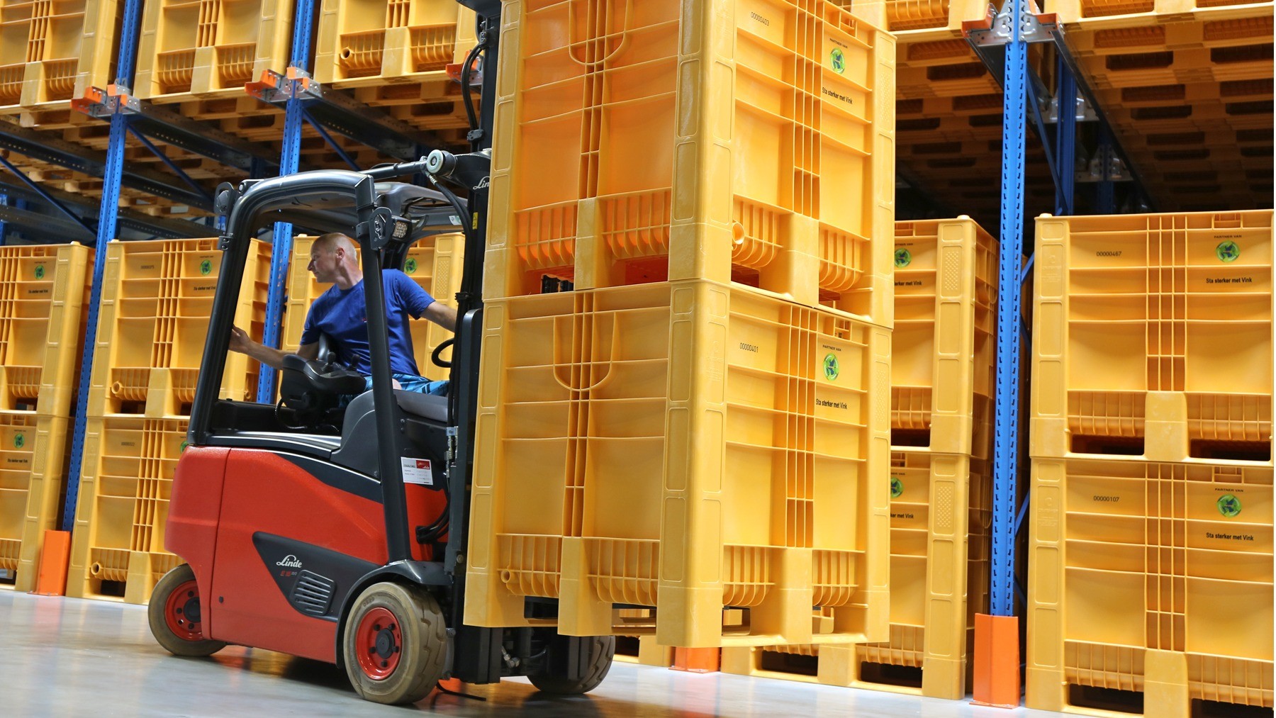 PALLET BOXES EMPACK Messe DE