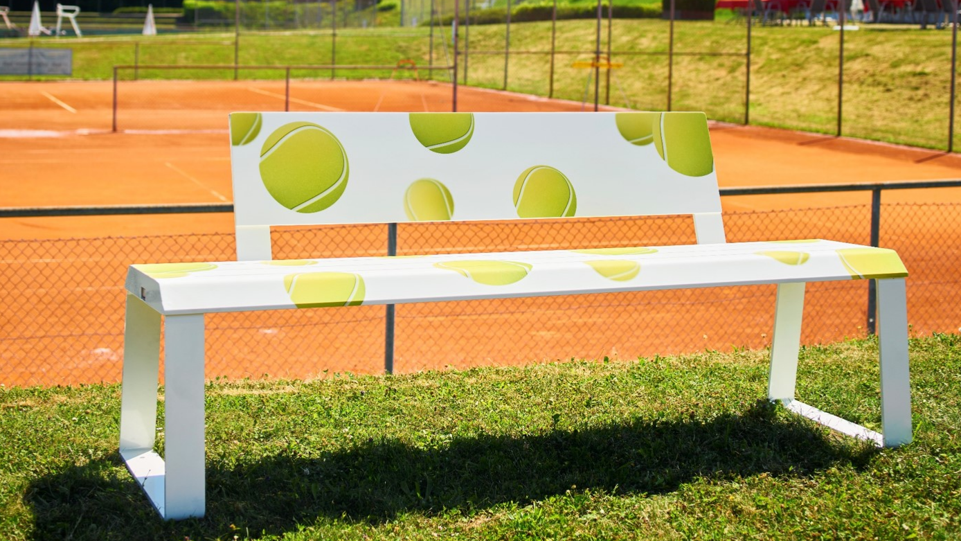 Beheizte Outdoor-Sitzbank