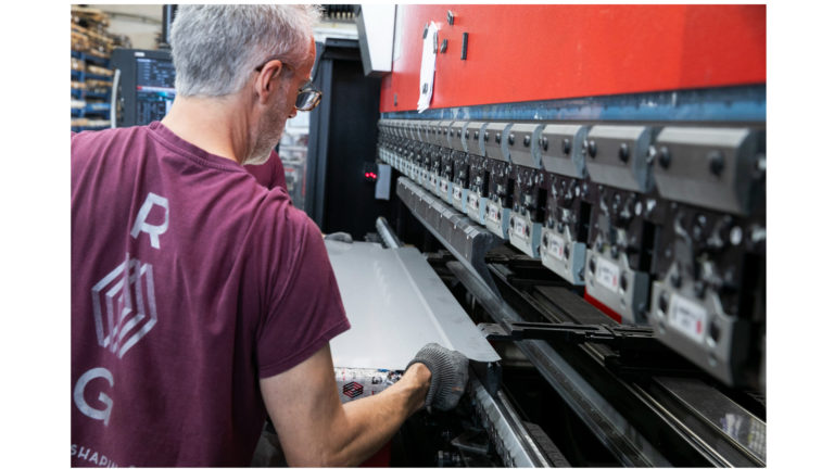Plegado CNC