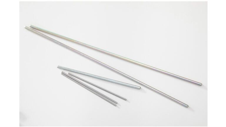 VARIEDAD DE EJES PARA ACCIONAMIENTOS – POR ESTAMPACIÓN O MECANIZADOS