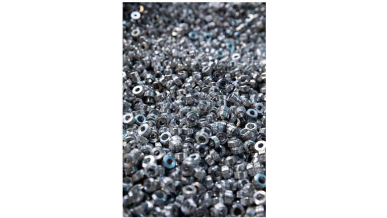 INSERTOS DE ALUMINIO PARA SOBREMOLDEADO – DIFERENTES APLICACIONES – MECANIZADOS