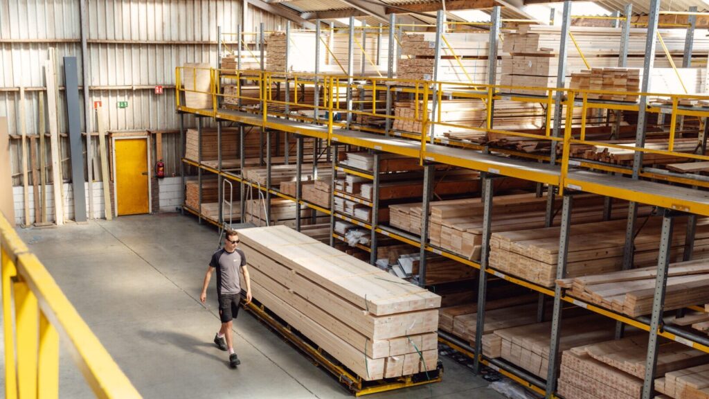 Drive-in magazijn Peters Hout & Bouwmaterialen