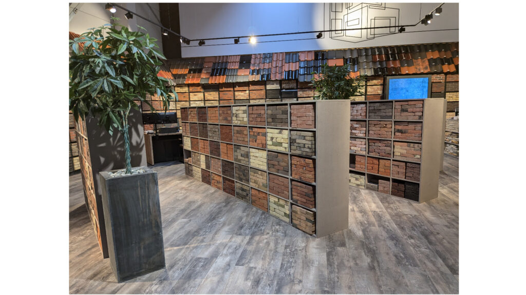 Showroom stenen en dakpannen