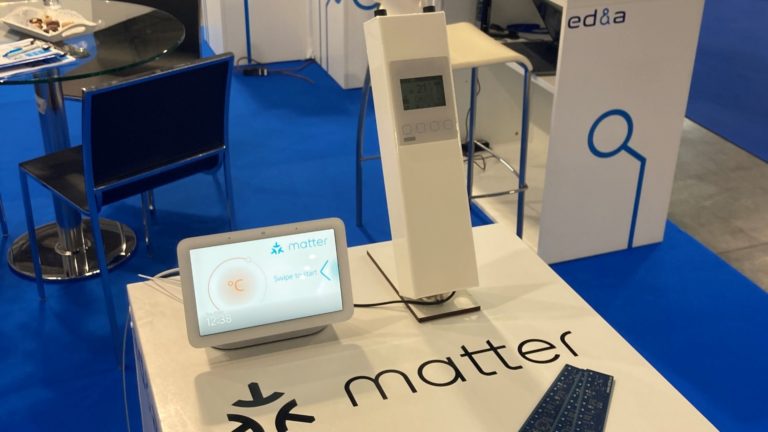 Contrôleur de thermostat avec MATTER