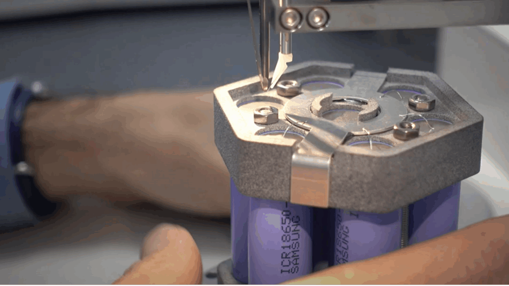 TPT HB30 Heavy Wire Bonder with automatic Z- & Y- Axis is ideal for Battery Bonding.