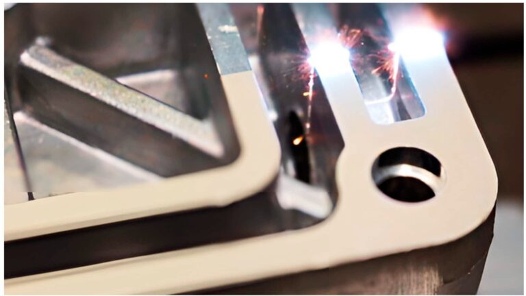 Jenseits der Markierung: Oberflächenvorbereitung und -behandlung mit Lasertechnologie