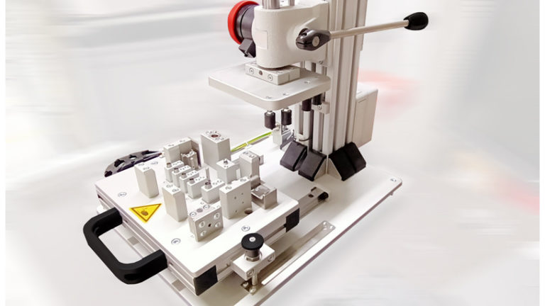 Hand presses with integrated quality inspection checks