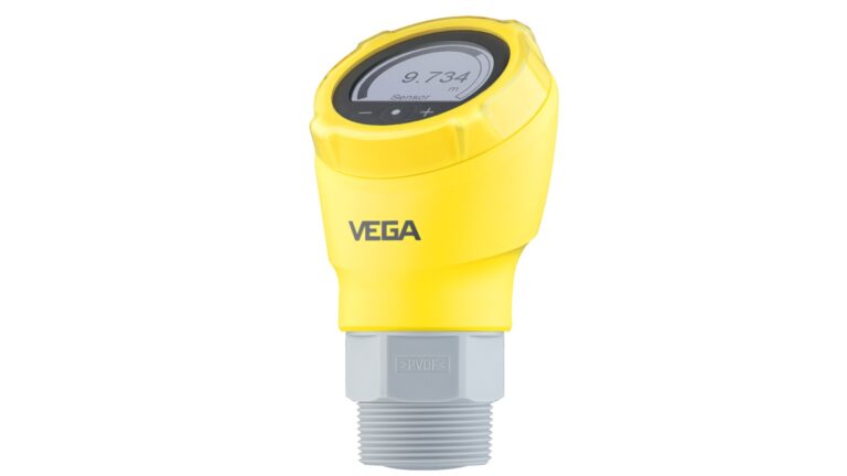 Compact radar sensor for continuous level measurement VEGAPULS 31