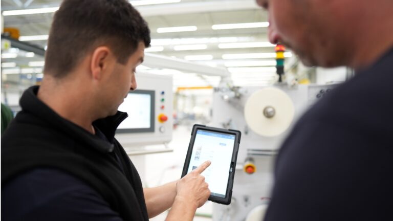 KI-First-Level-Support mit Text, Foto & Video in Muttersprache