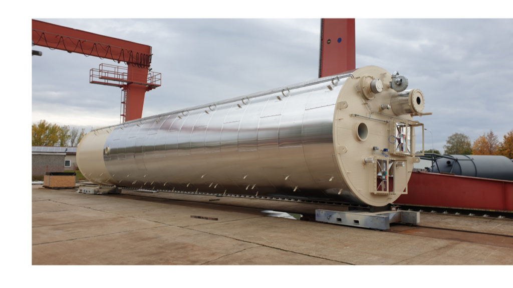 Pressure shock resistant silos