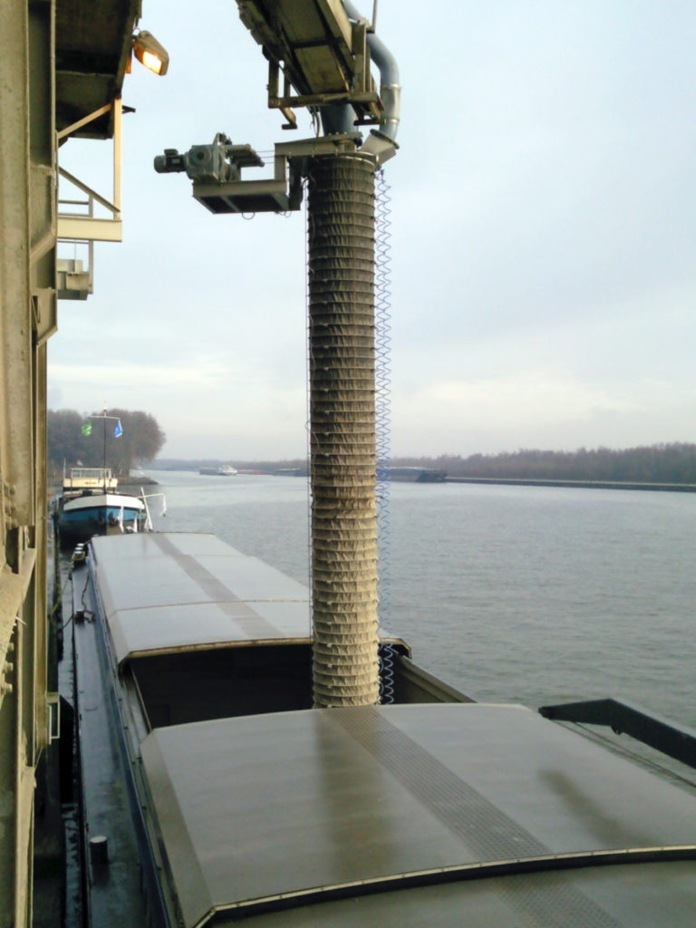 Loading spout MBO for open loading