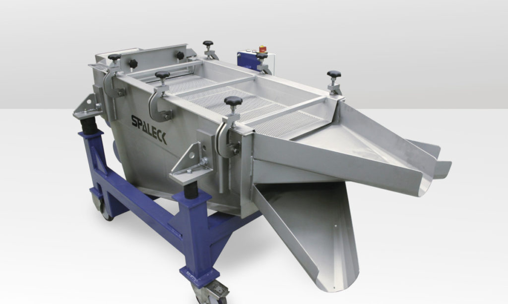 Double deck vibrating screen for screening synthetic granules