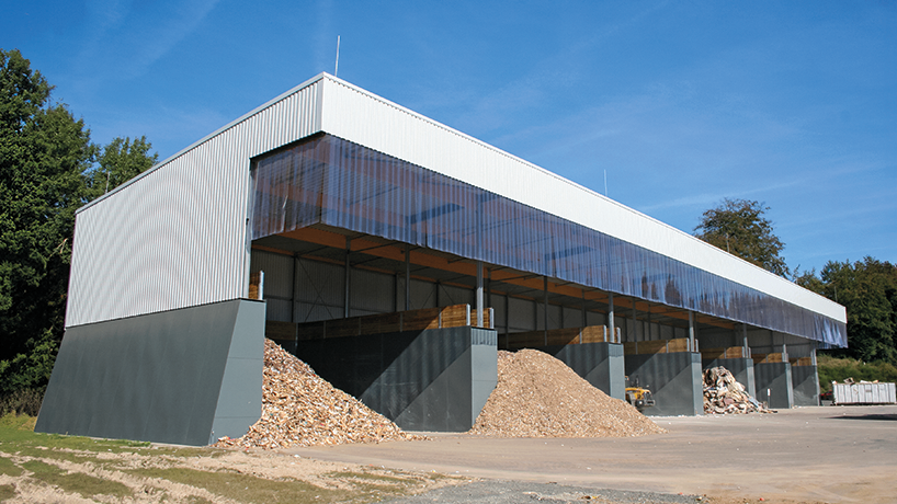 LÜRA Shed Roof Hall