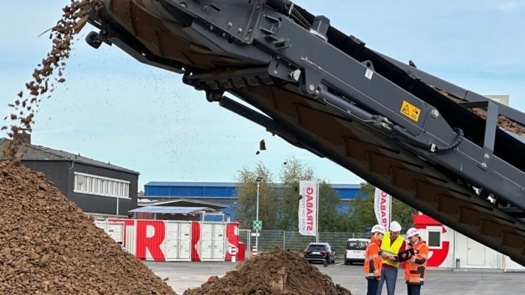 Our customers benefit from individual and comprehensive advice from our experienced team of experts – tailored precisely to their requirements and project goals.