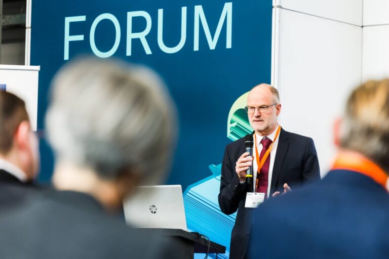 Dr. J&uuml;rgen Hofinger der Biconex GmbH auf dem KPA Forum