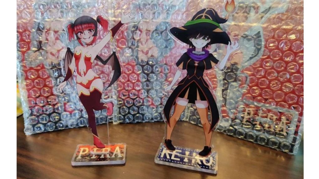 Pira & Keiko Stands