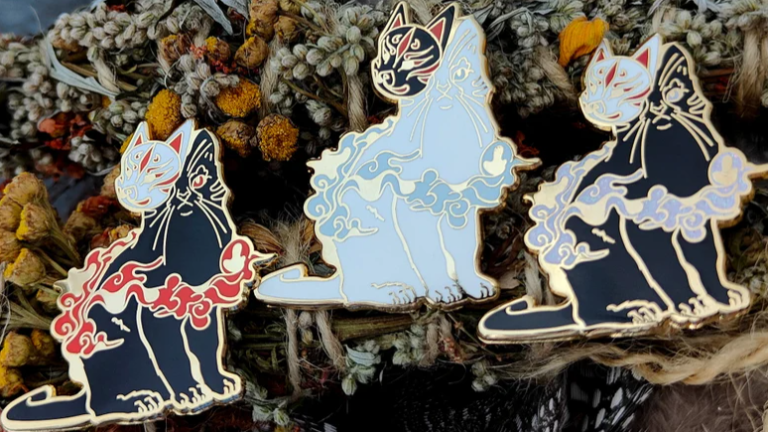Catsune Ninja Cat – Hard Enamel Pin – Gold