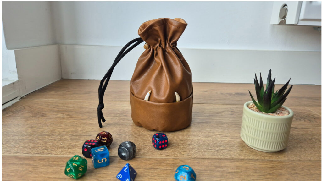 Sac de dés à crocs