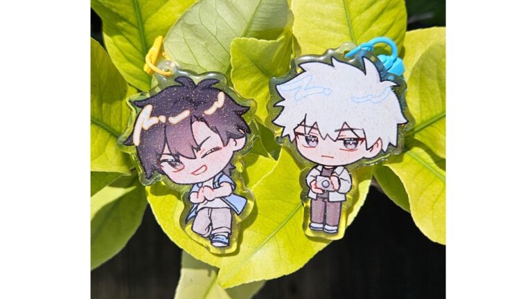 Link Click keychains