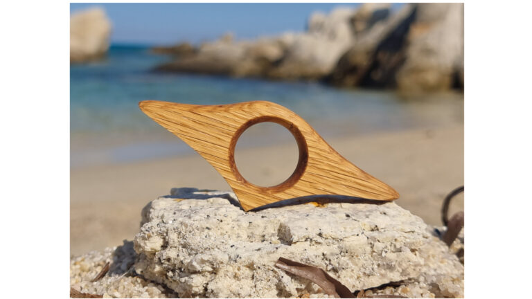 Book page thumb holder oak