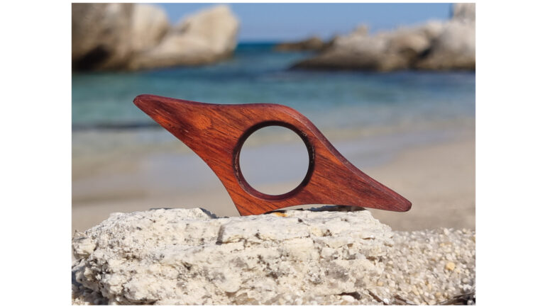 Book page thumb holder