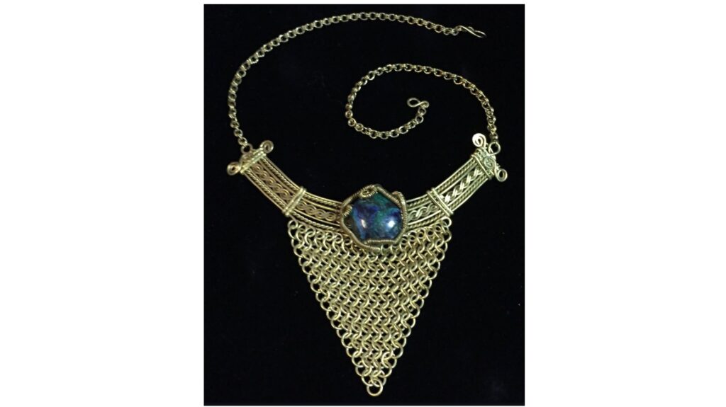 Discover unique handmade jewelry crafted with passion — elegant designs made with or without natural stones. Each piece reflects timeless beauty, artisanal skill, and a touch of nature’s magic.