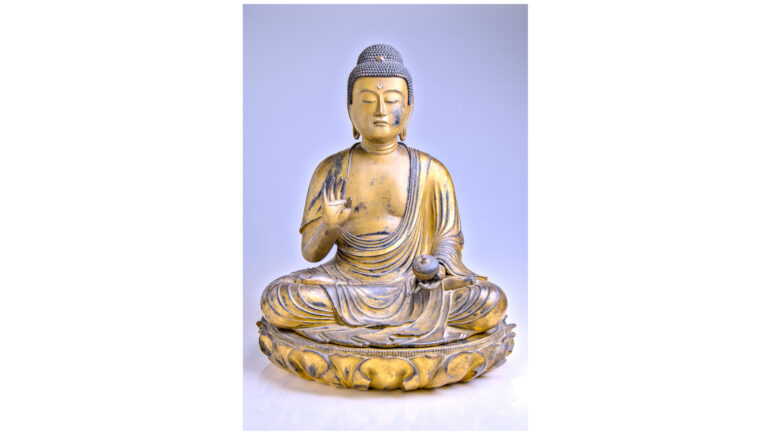 Imposant Bouddha Amida Nyorai