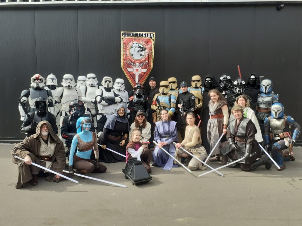 Group photo of Danish Garrsion at an event