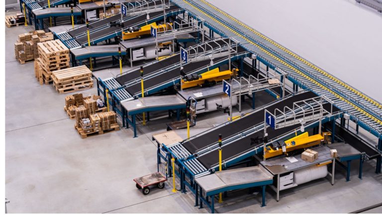 Fördertechnik für Kleinladungsträger