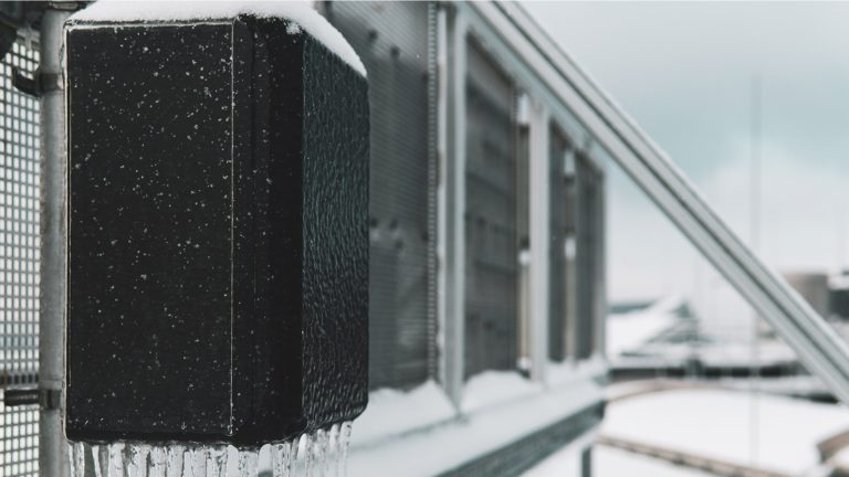 GEOS-Outdoor-Gehäuse jetzt auch in Schwarz erhältlich