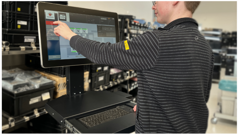 Janz Tec expands the emVIEW series: New panel PCs for industrial use