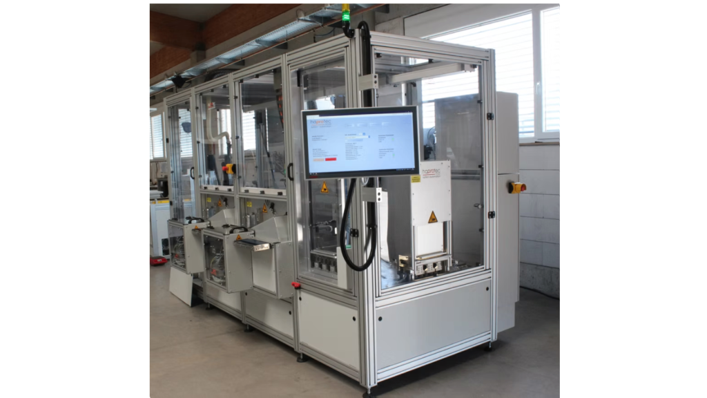 Fully automatic permanent magnet assembly