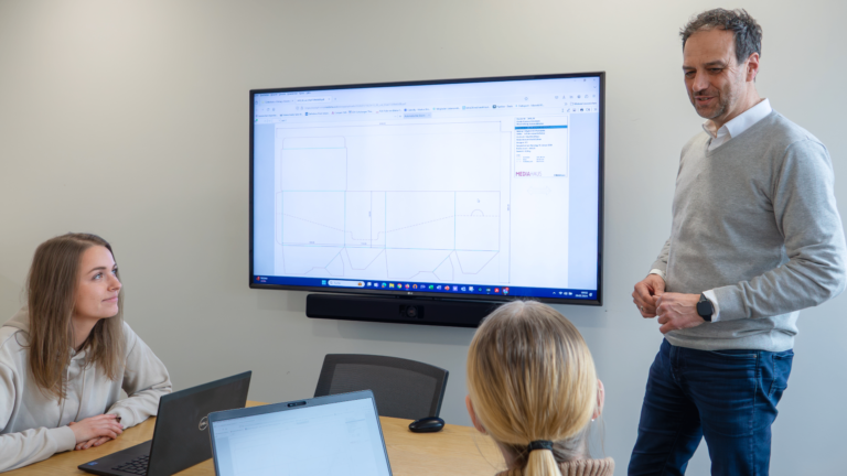 MARKET AND PROJECT ANALYSIS