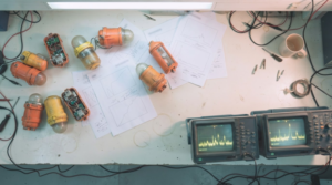 Bridging the gap: laboratory metrics versus maritime reality in marine equipment