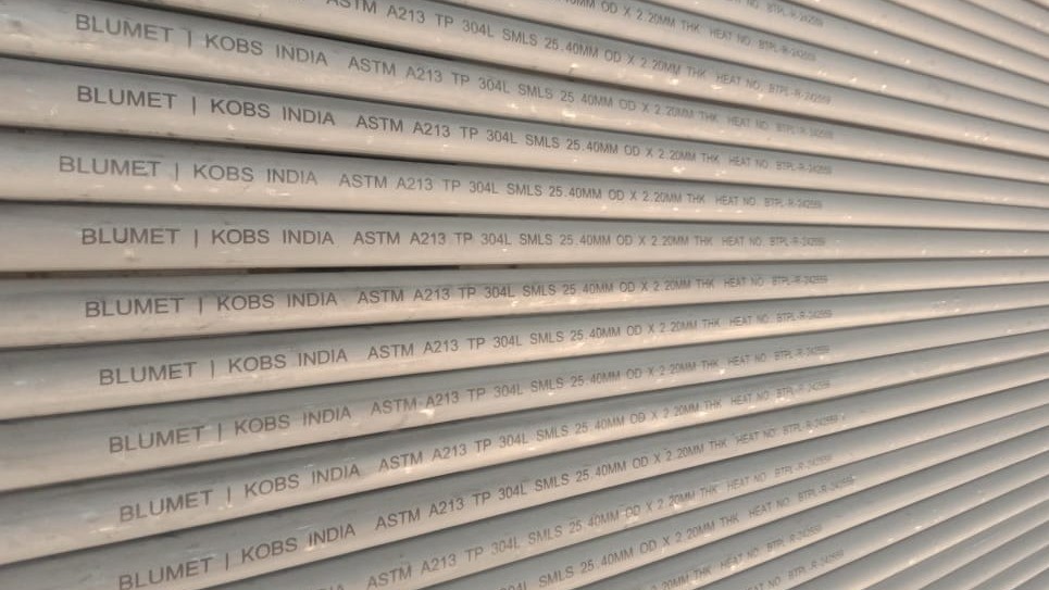 304 / 304L GRADE SEAMLESS PIPES & TUBES