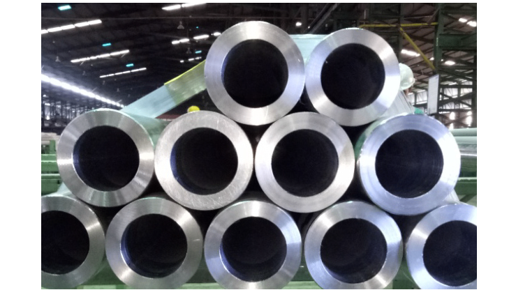 Seamless Pipes & Tubes