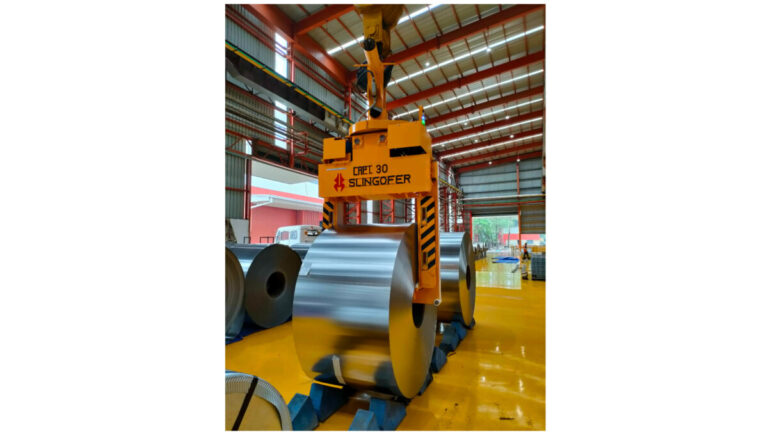 Tongs for horizontal coils