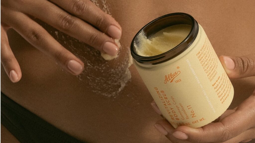 Alba® 1913 Revitaliserande Kroppsskrubb