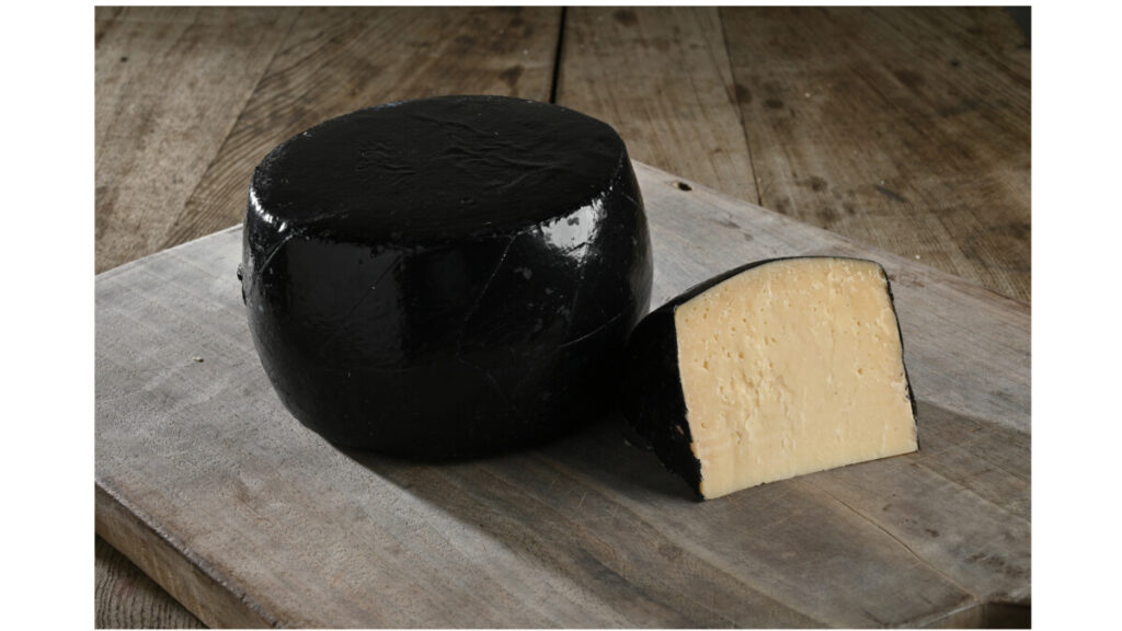 Granducato di Castro Nero – Mature Pecorino Cheese