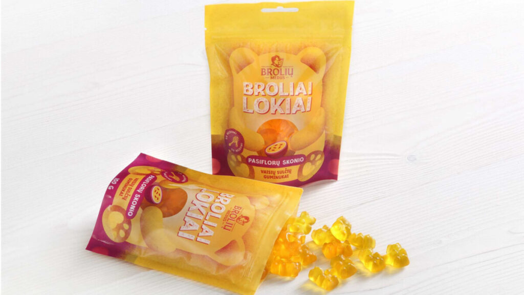 Passion fruit-flavored gummies “Bear Bros” with honey