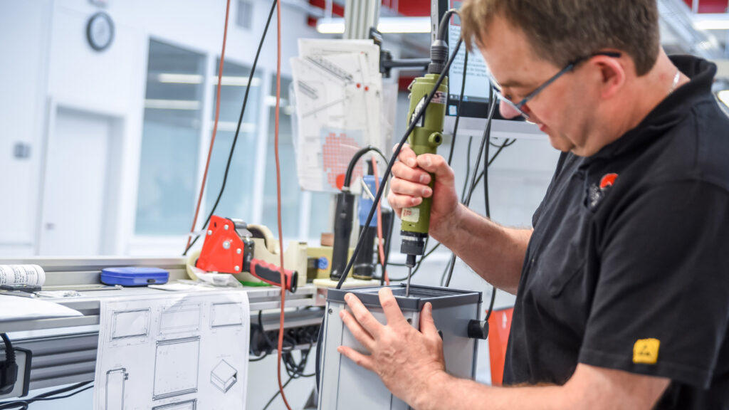 BOPLA expands: Enclosures specialist opens new site in Kirchlengern, Germany