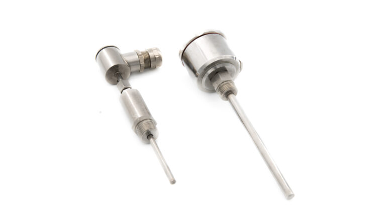 INDUSTRIAL APPLICATION: Resistance thermometers are used in different areas of industry. As a manufacturer, we can offer individually adapted sensor dimensions with a wide variety of measuring elements for your systems, even for small quantities.