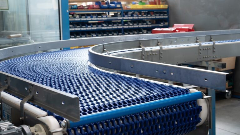 Conveyor Technology in Steel and Stainless Steel