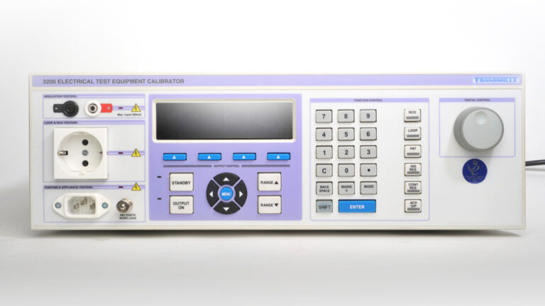 3000 Serie Ultraportabler Kalibrator