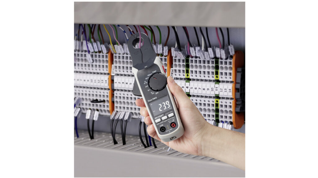 remiere at AAA: The Voltcraft VC-771 PV – Precision for High-Current Applications